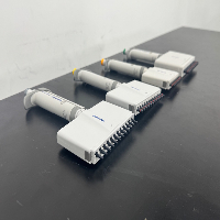 Eppendorf Research Plus Multichannel Pipettes - Quantity 4 image 0